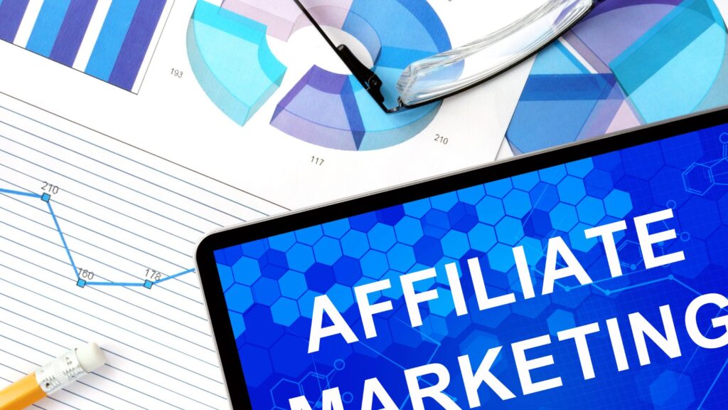 Comperia czy Bankier, który program partnerski lepszy?