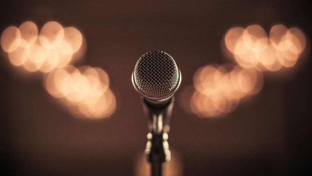 Eleven Labs jak zarabiać na swoim głosie?