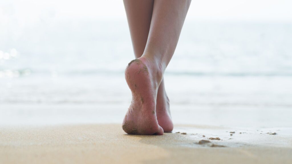 Gdzie sprzedawać zdjęcia stóp? Szybki legalny zarobek