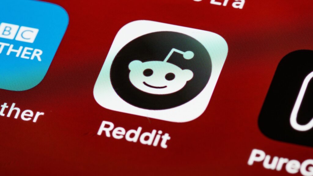 Jak zacząć na Reddicie z nowym kontem? Widoczność Marki