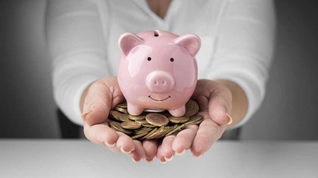 Jak zbudować poduszkę finansową z pomocą konta oszczędnościowego?