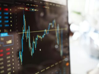CFO na etat czy CFO zewnętrzny? Porównanie kosztów i efektów