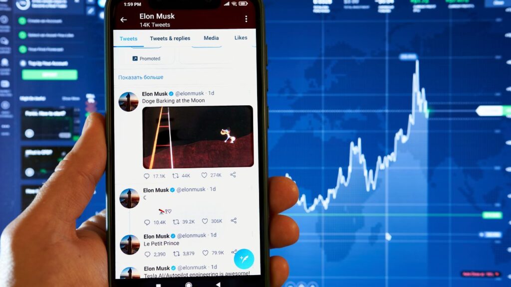 Elon Musk zapowiada Grokipedię. Konkurencja dla Wikipedii