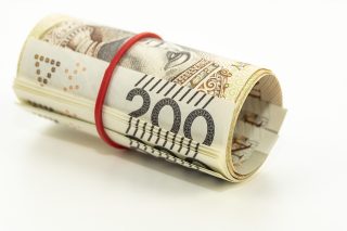 Bezpieczne oszczędzanie – dla kogo lokata to wciąż dobry wybór?