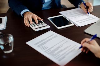 Ugoda z wierzycielem – dlaczego jest lepsza niż unikanie kontaktu?
