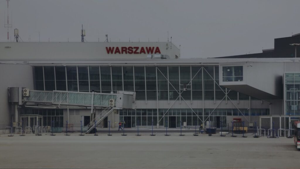 Lotniska w Polsce – parking przy lotnisku. Gdzie zaparkować najtaniej?